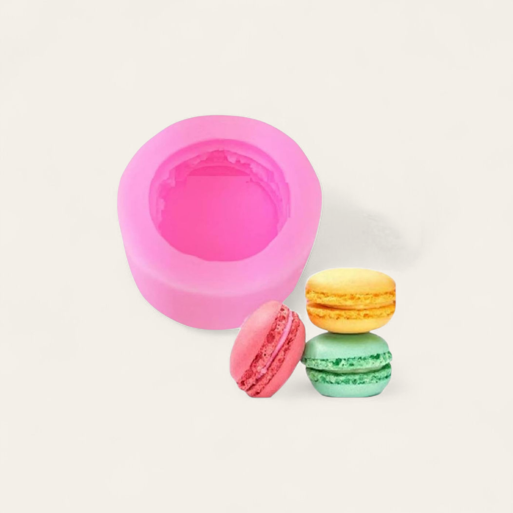 Macaroon Mould – Detail View | Melt & Mold
