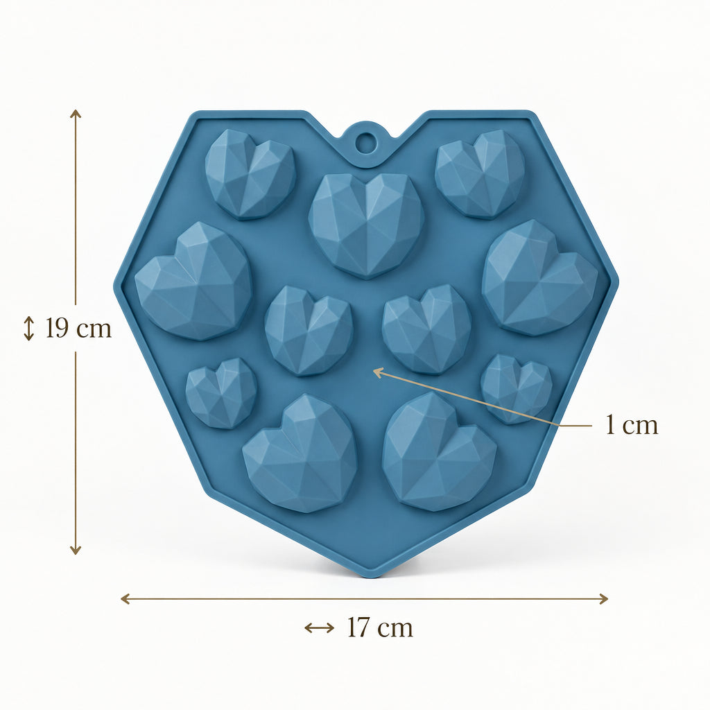 Pinata Heart Mould – Product View | Melt & Mold