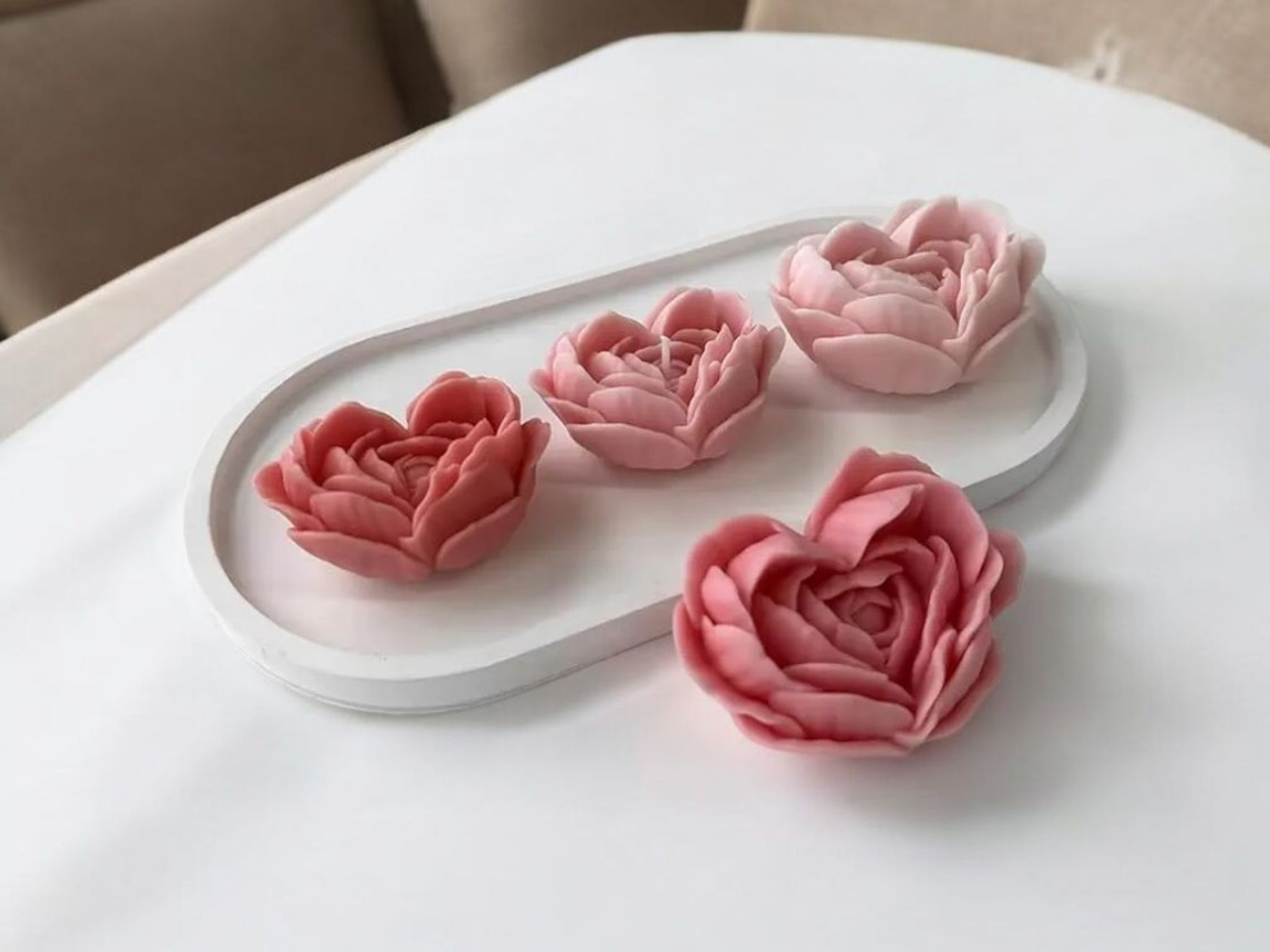 Rose Heart Petal Silicone Mould – Detail View | Melt & Mold