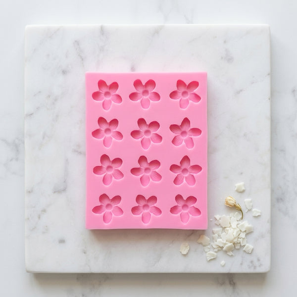 12 Cavity Flower Mould – front view